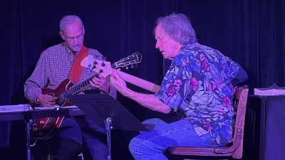 Peter Einhorn (guitar) and Al Hospers (bass) 10/14/22